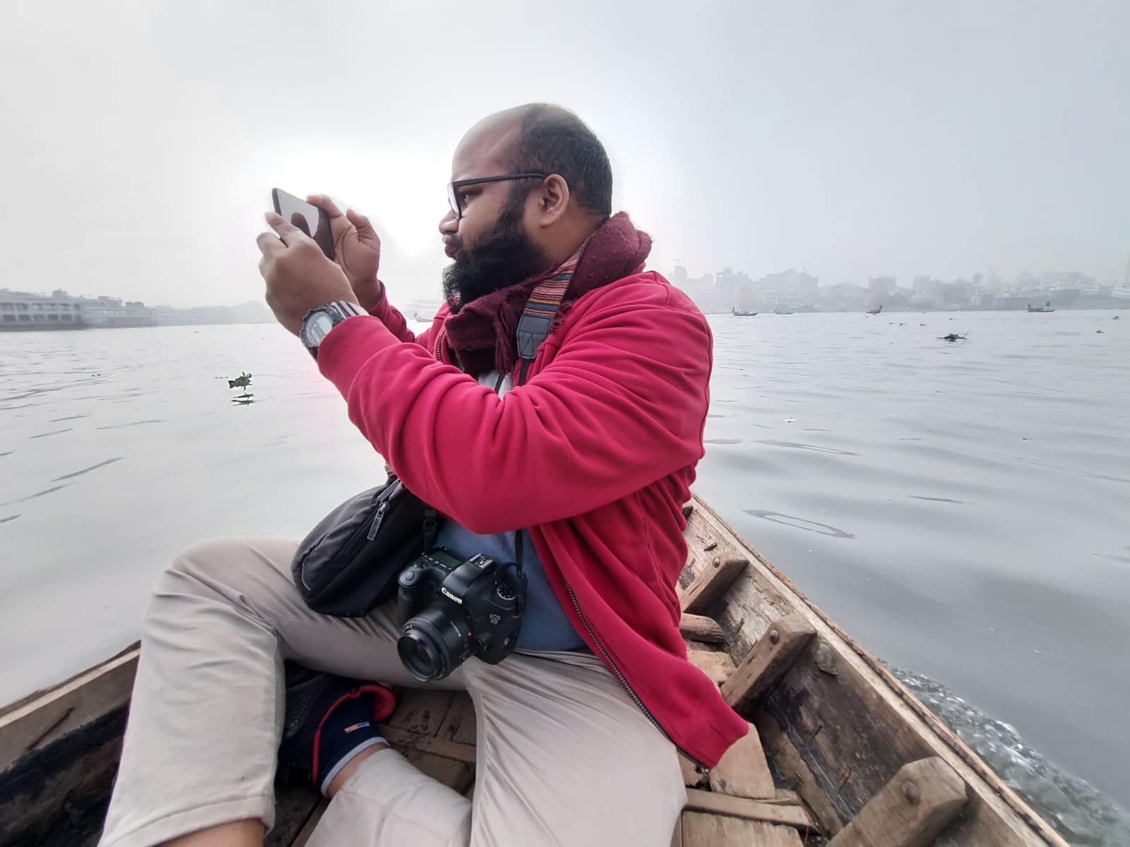 Asif Ahmed Bangladeshi photographer for the NGO Photographers Alliance